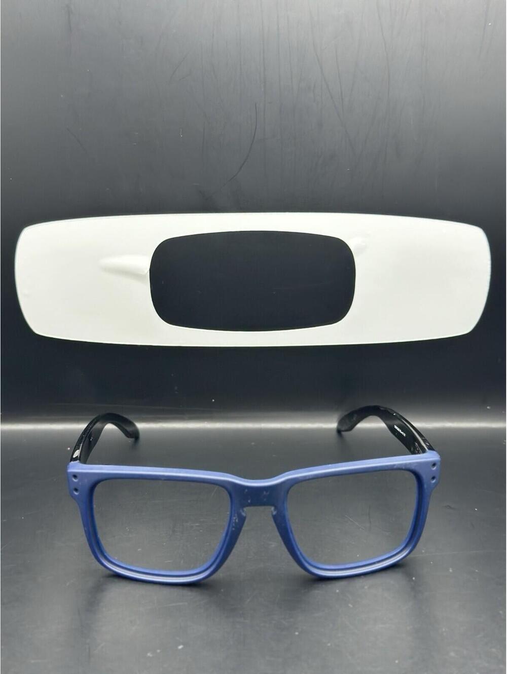Oakley Holbrook Matte Navy/Polished Black Frame